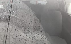 雨日の運転に